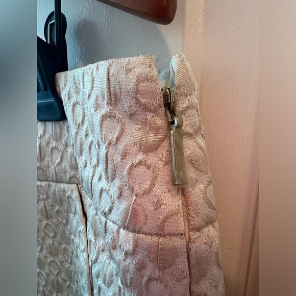 Lilly Pulitzer MAKENNA COCKTAIL SHORT GOLD METALLIC DOTTED JACQUARD - Picture 6 of 16